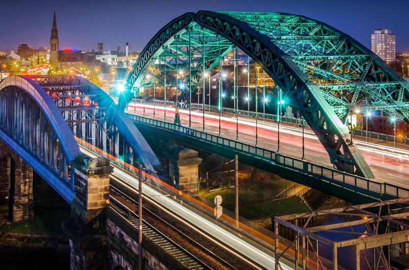 Wearmouth Bridge at night